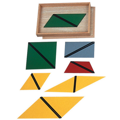 Gekleurde constructie driehoeken in 4-hoekig kistje